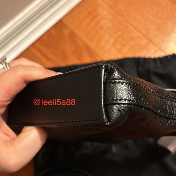 Givenchy Mini Voyou bag in leather - Picture 3 of 9